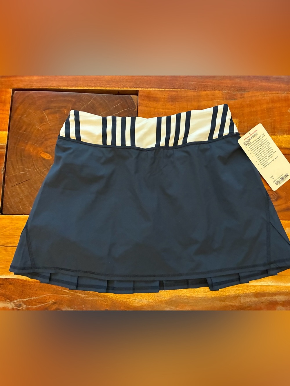 Lululemon Pace Setter Navy Pleated Athletic Skirt with Striped Waistband NWT 4T
